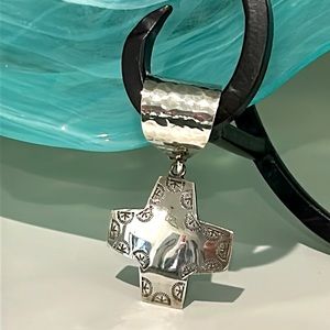 Large sterling silver cross pendant